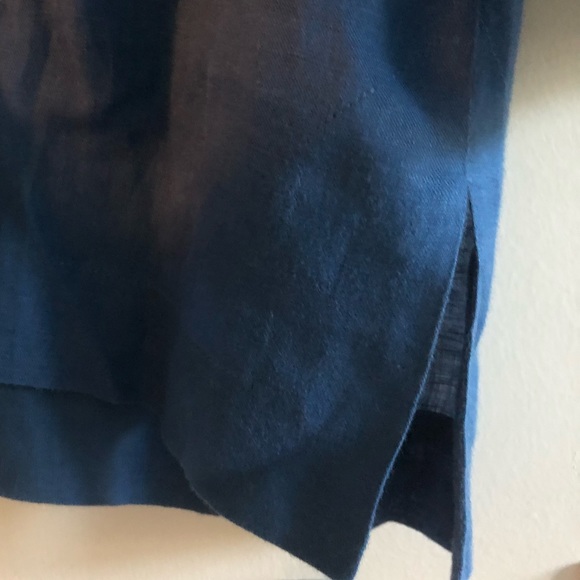 Lilly Pulitzer Amelia cobalt blue/royal blue & white 3/4 sleeve linen v neck top - Picture 9 of 9